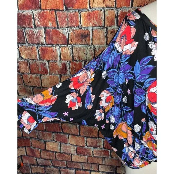 Free People Top Keepin' On Tie Sleeve Tee Floral Open Button Front Medium - Picture 7 of 8